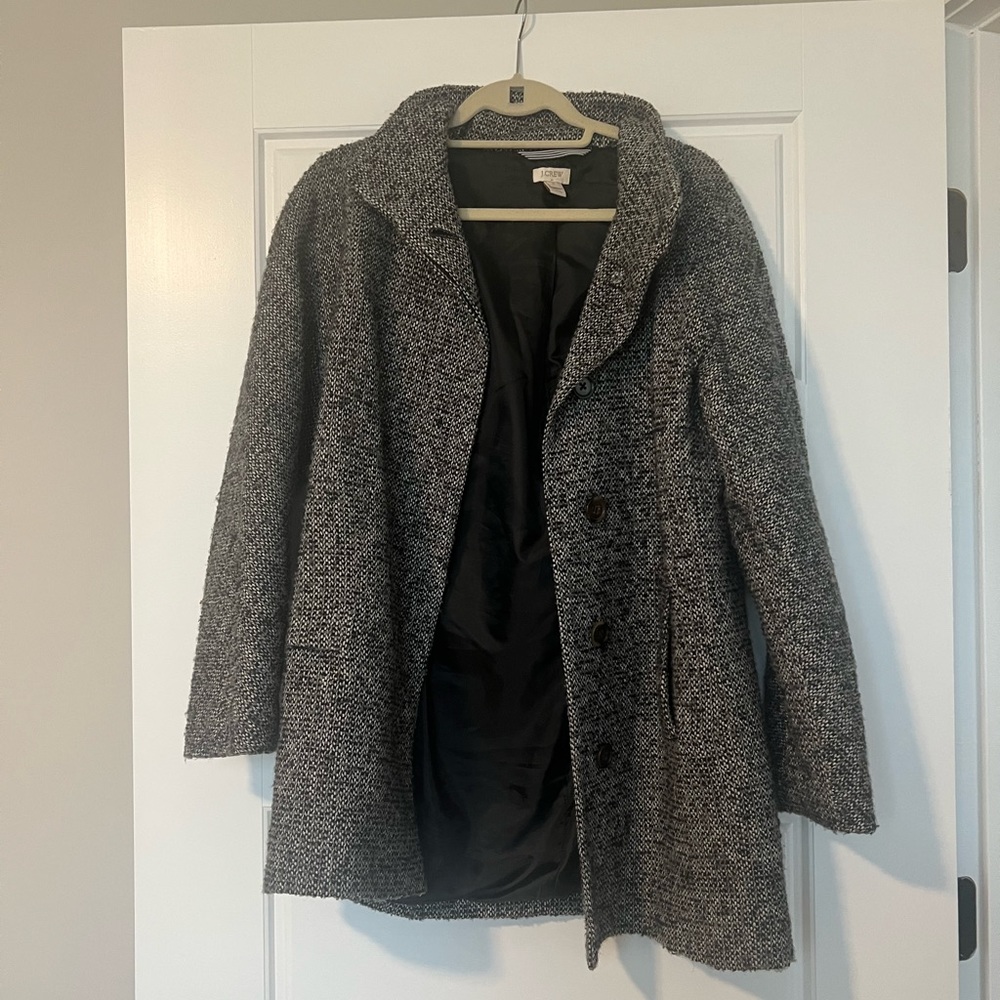 Mixed grey Jcrew coat with button closure.
